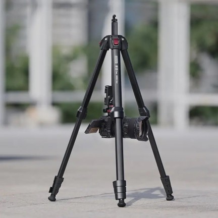 Ulanzi OMBRA Aluminum Alloy Claw Quick Release Teleprompter Tripod