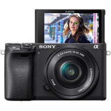 Sony a6400 Mirrorless Camera with 16-50mm Lens